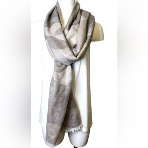 Gap Scarf Wrap Oversized Tan Touch Of Yellow Very Soft Wrap
